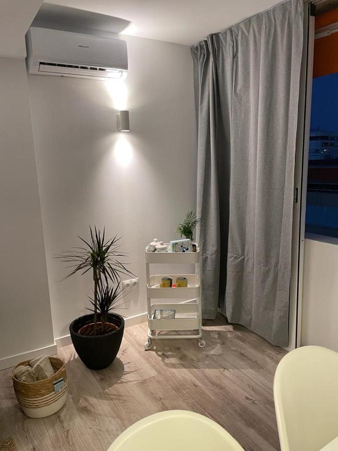 Apartamento C Y L Torremolinos Eksteriør billede