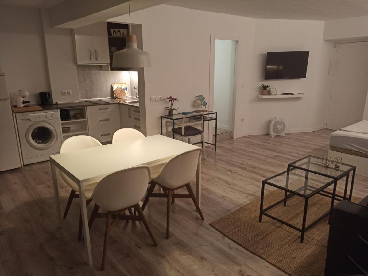 Apartamento C Y L Torremolinos Eksteriør billede